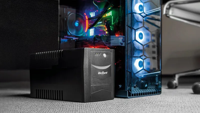UPS Micropower 2000 (2000VA/1200W) Rebel